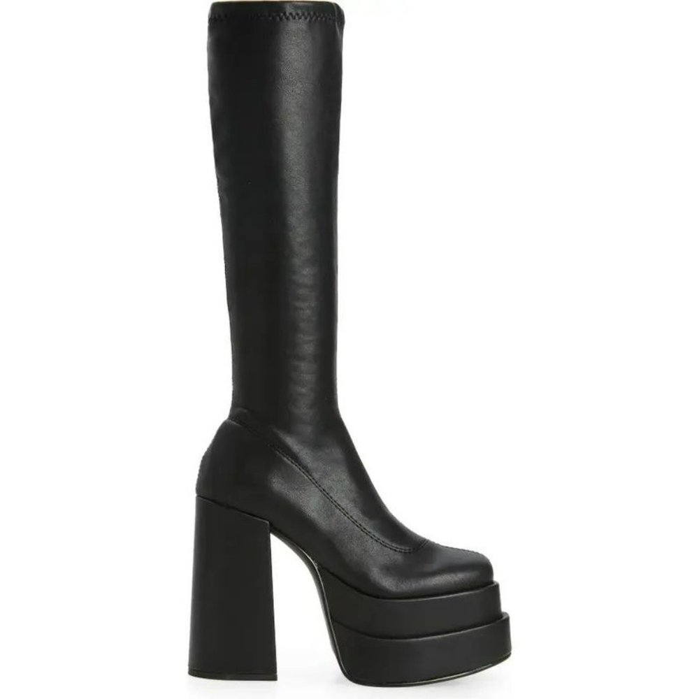 STEVE MADDEN Cypress Platform Boot in Black, Size 8, Retail $179.95